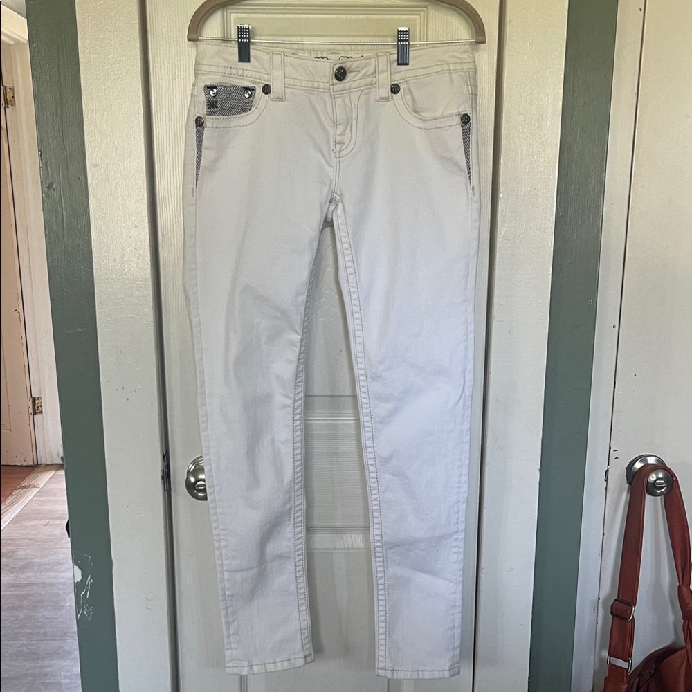 White Women's Slim Miss Me Jeans